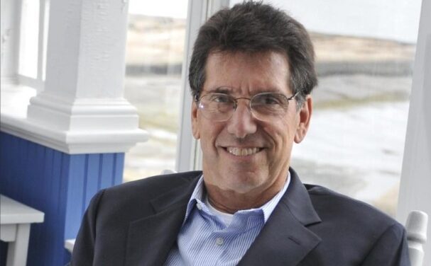 Warren Mosler, il padre della Mosler Economics e cofondatore della MMT, merita il Nobel per l’Economia
