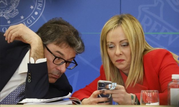 I governi creano moneta spendendo, non quando la prendono in prestito…..