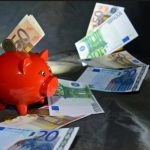 Il risparmio degli italiani fermo sui conti e la solita ricetta in favore della rendita per risolvere il non-problema del debito pubblico